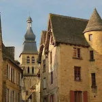 Milandes مكان تخييم *